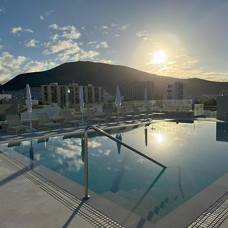 Hotel Reveron Plaza Лос Кристианос Екстериор снимка