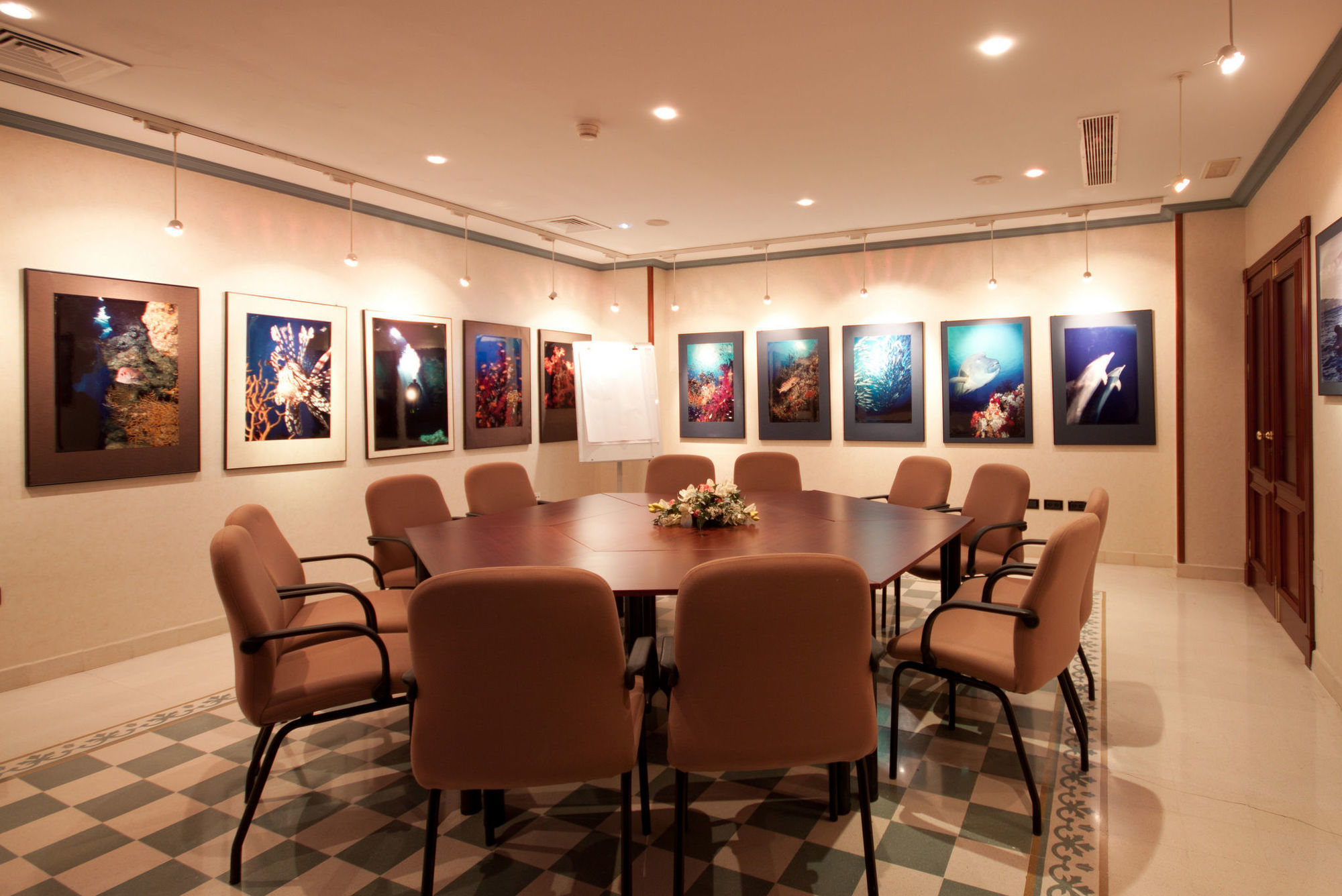 Hotel Reveron Plaza Лос Кристианос Екстериор снимка